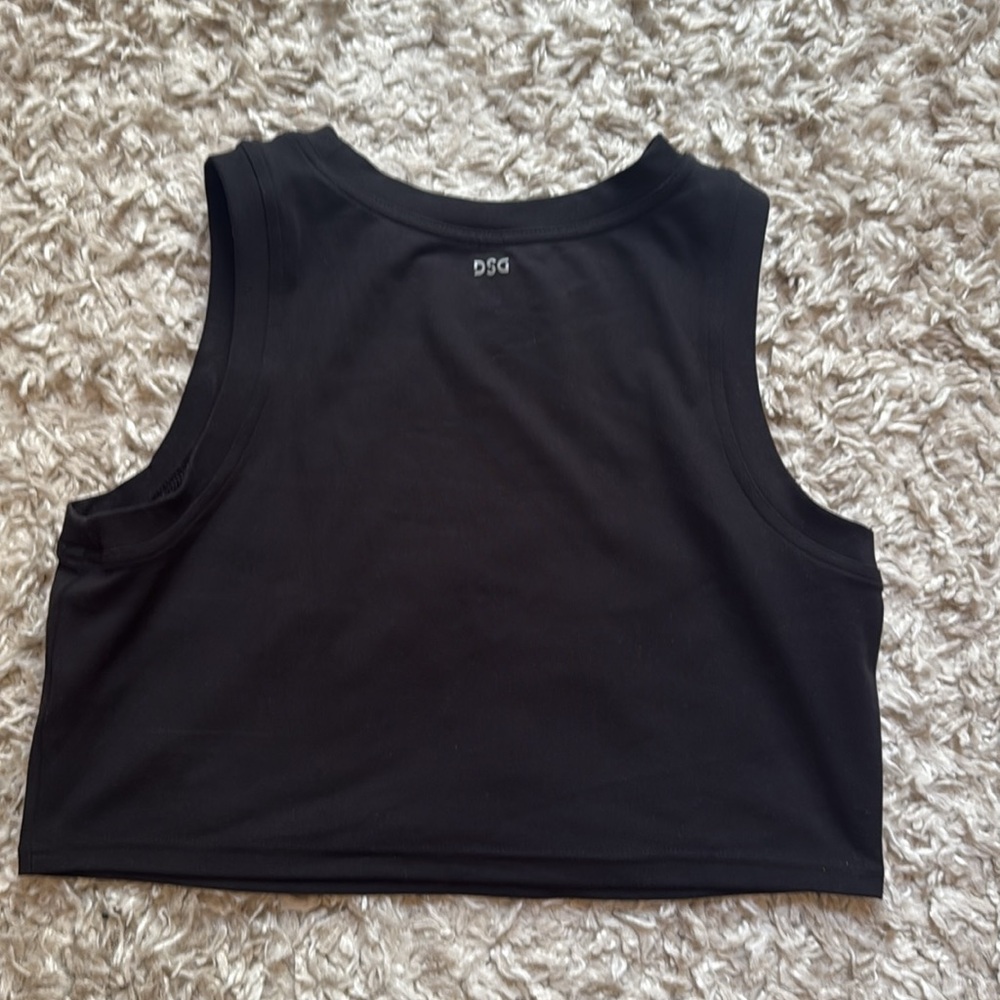 DSG Crop Top - Picture 2 of 3